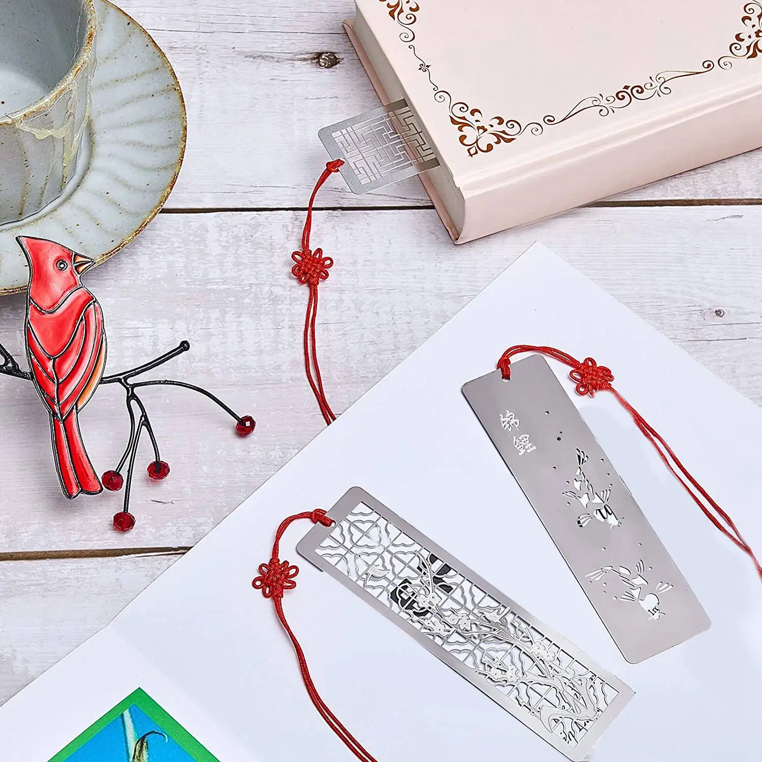 8 szt. Pustych metalowe zakładki do książek z czerwonym węzłem zestaw zakładek z serii motywów do czytania książki, 4.5x1,25 Cal