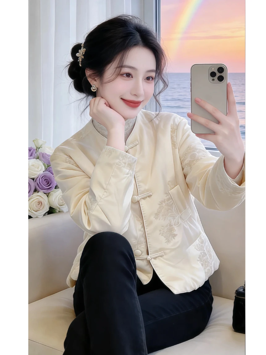

New Chinese Sle Heavy Embroidery Women's Winter Jaet Stand Collar Button up Cotton Padded Tang Suit Outerwear