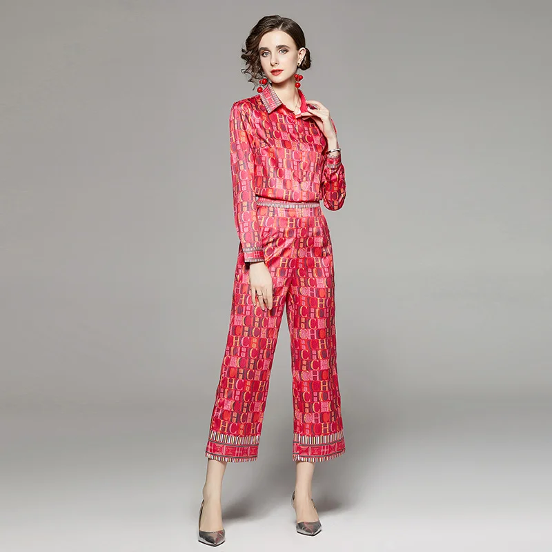 2025 New European and American Fashion Versatile Letter Printed Slimming and Slimming Pants Two Piece Set of Shirt and Pants Set