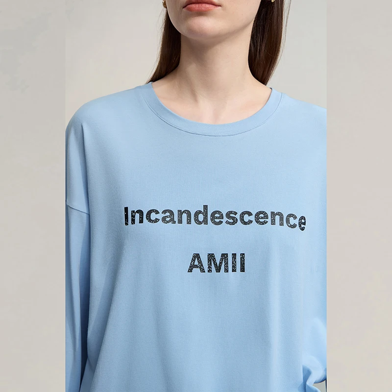 AMII المرأة تي شيرت 2025 الخريف جديد عادية متعددة الاستخدامات المتوسطة والطويلة المرأة القطن إلكتروني الطباعة فضفاضة طويلة الأكمام12543216