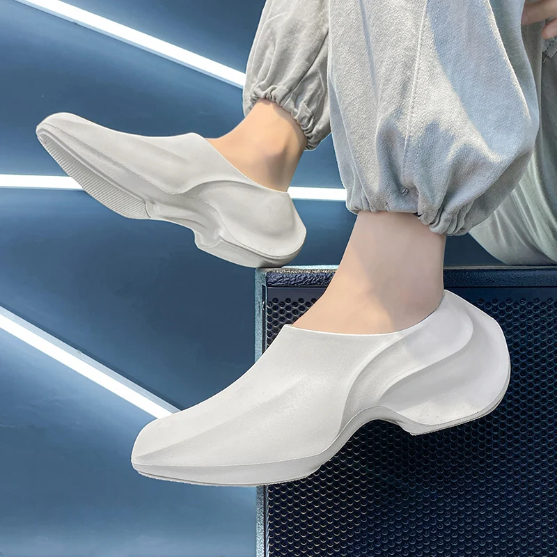 Zwarte Platform Schoenen Voor Heren Sneakers 2024 Zomer Puntige Neus Zachte Zool Heren Werkschoenen Mode Waterdichte Anti-Slip Regenschoenen