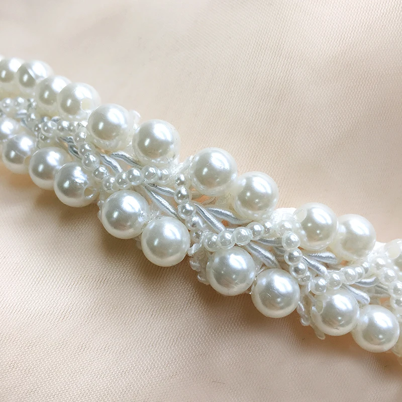 2cm Wide DIY Hand-stitched Pearl Beaded Lace Trim Braid Lace Ribbon Wedding Dress Skirts Collar Neckline DIY Sewing Appliques