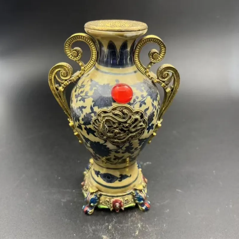 Gilt -eared double-dragon , decorative craft item, inlaid porcelain vase