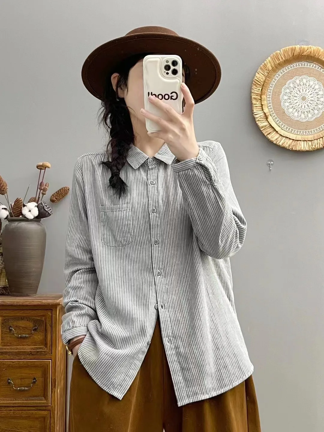 New Autumn Cotton Striped Shirt Women Lapel Collar Tops Girl Long Sleeve Loose Commuting Blouses Appear Thin Spring T30815QC