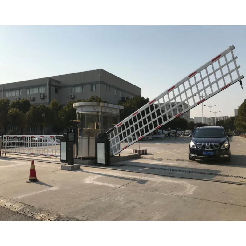 custom.fence system Parking Lot License Plate Recognition Charging Integrated System Fence Gate