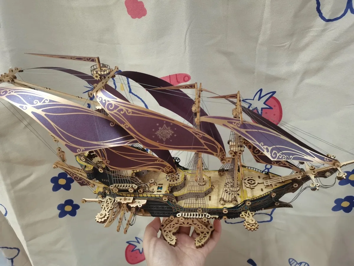 Auf Lager Offizielles Herr der Geheimnisse Klein Schiff Holzblock Montagemodell Ornament Zubehör Spiel Anime Spielzeug Kinder Gif