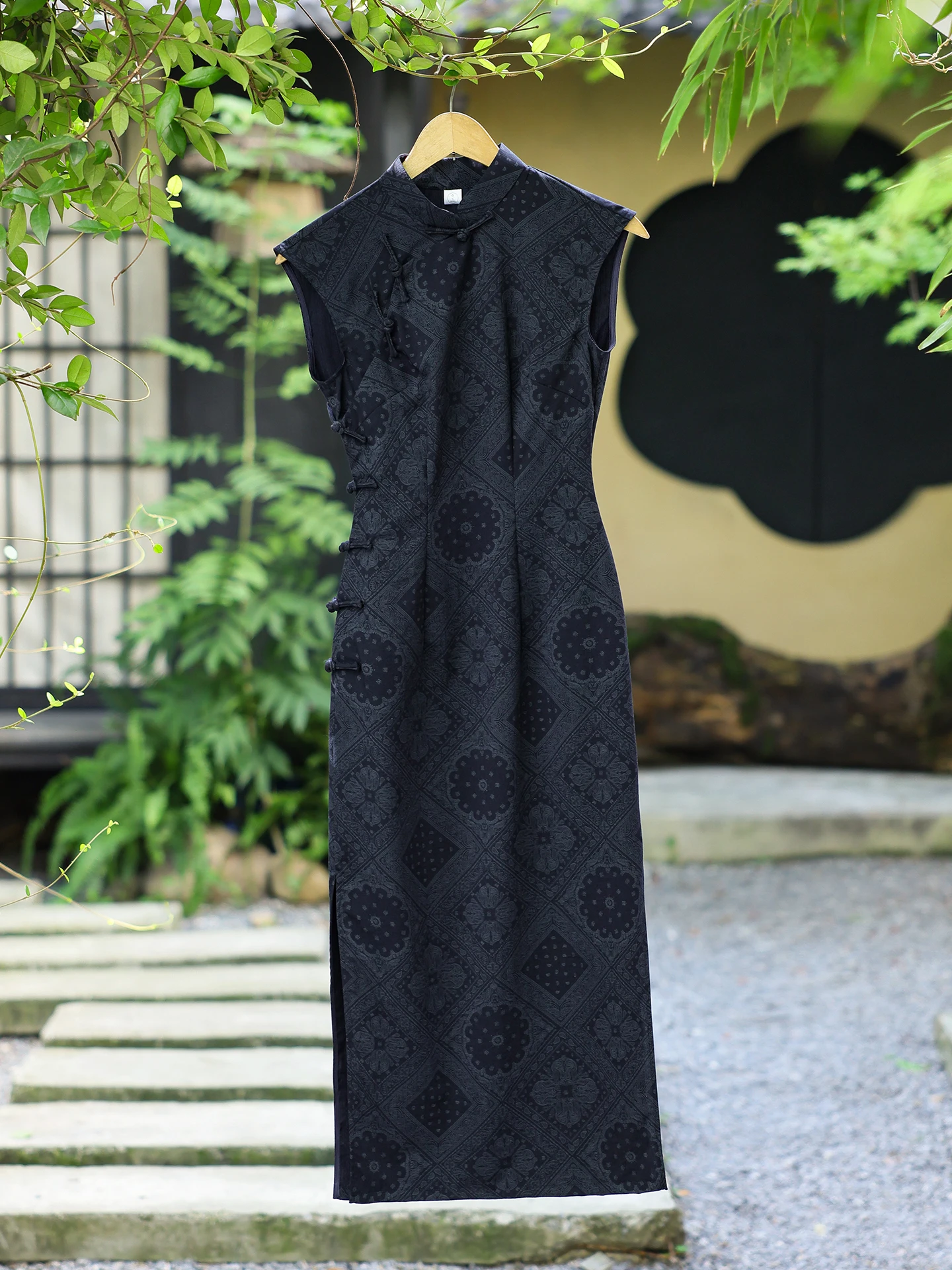 

Young Sle Bla Svel Dr Vintage Aesthetic Slim Fit Long Qipao Daily Wear Autumn Collection Faionable