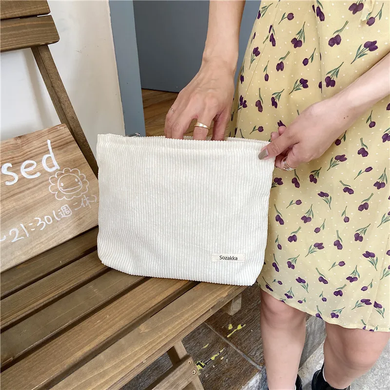 Mode Frauen Süße Kosmetiktaschen Make-Up Große Handtasche Tasche Mäppchen Tägliche Outdoor-Aktivitäten Reise Veranstalter – Detail 1