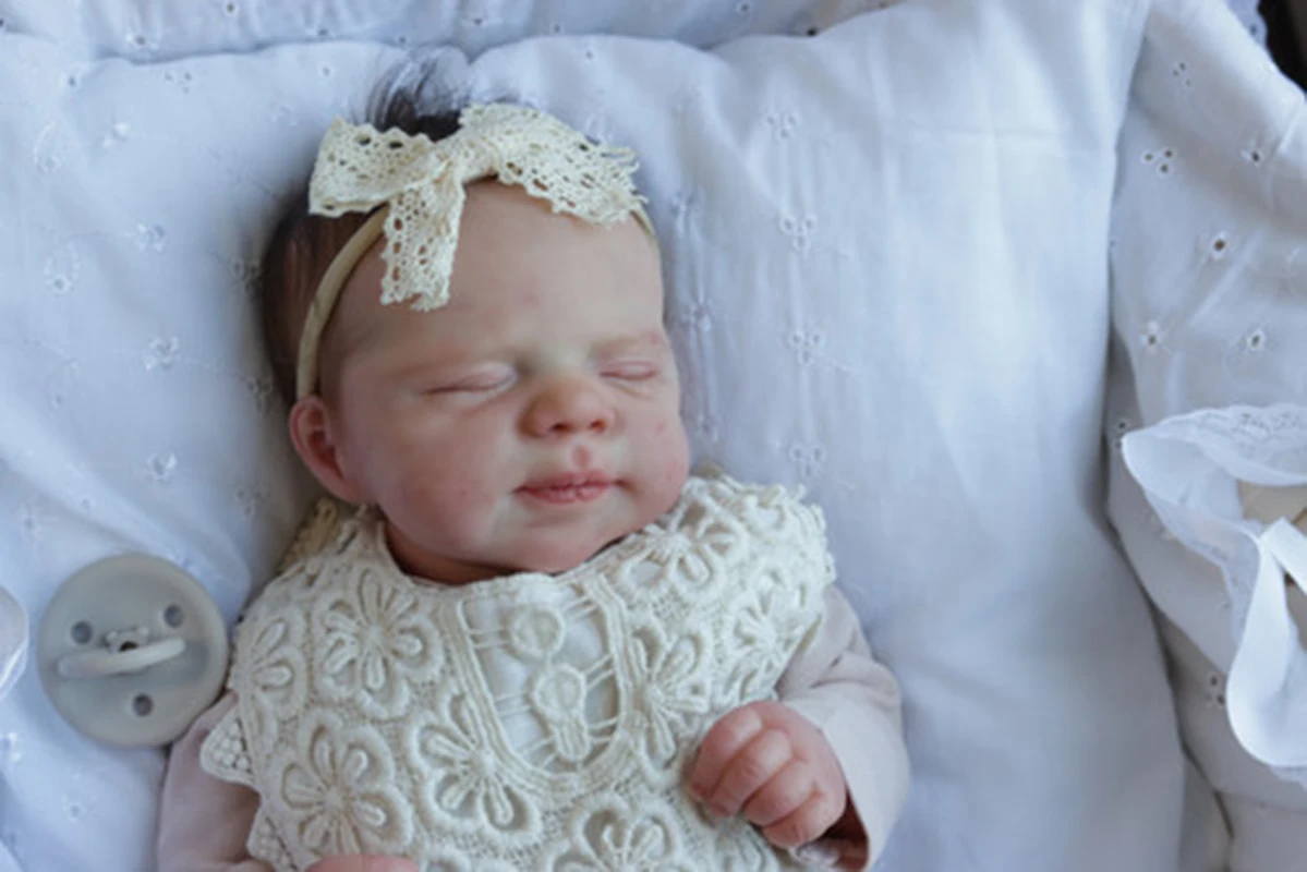 Rare Find 18 Inch Pascale Reborn Doll Making Kit Ultra Lifelike Soft Touch Sold out Limited Edition Blank Kit