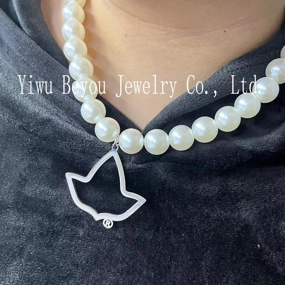 14MM White Pearl Necklace Large Stainless Steel Ivy Maple Leaf Charm Necklace