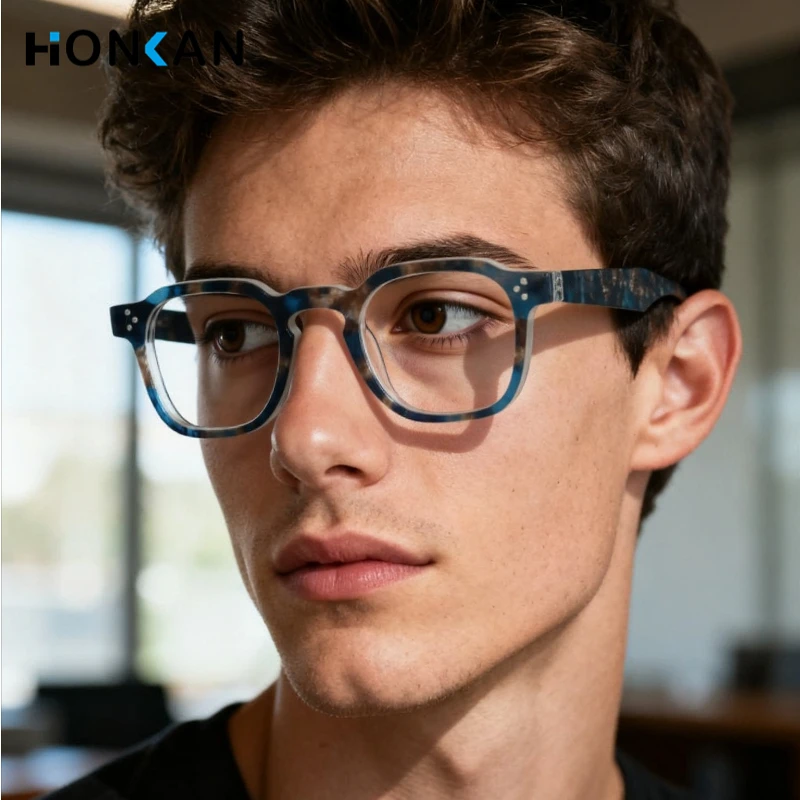 New Square Reading Glasses for Men Anti Blue Light Eyewear Women Retro Frame Eyeglasses Eyewear Minimalist Matching Presbyopia