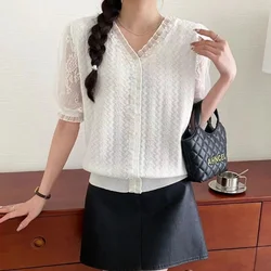 Korean Fashion Summer T-Shirts Women's Solid V-Neck Lace Embroidered Flares Patchwork Puff Sleeve Elegan Loose Short Sleeve Tops