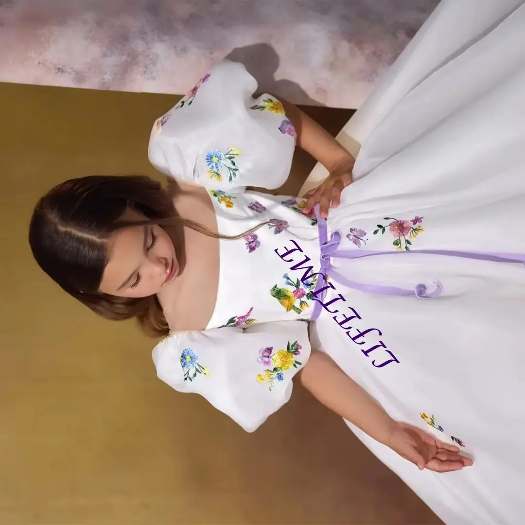 

Customized Kids Flower Girl Dress with Appliques Short Sleeve Floor Length High Waist for Wedding Birthday And First Communion