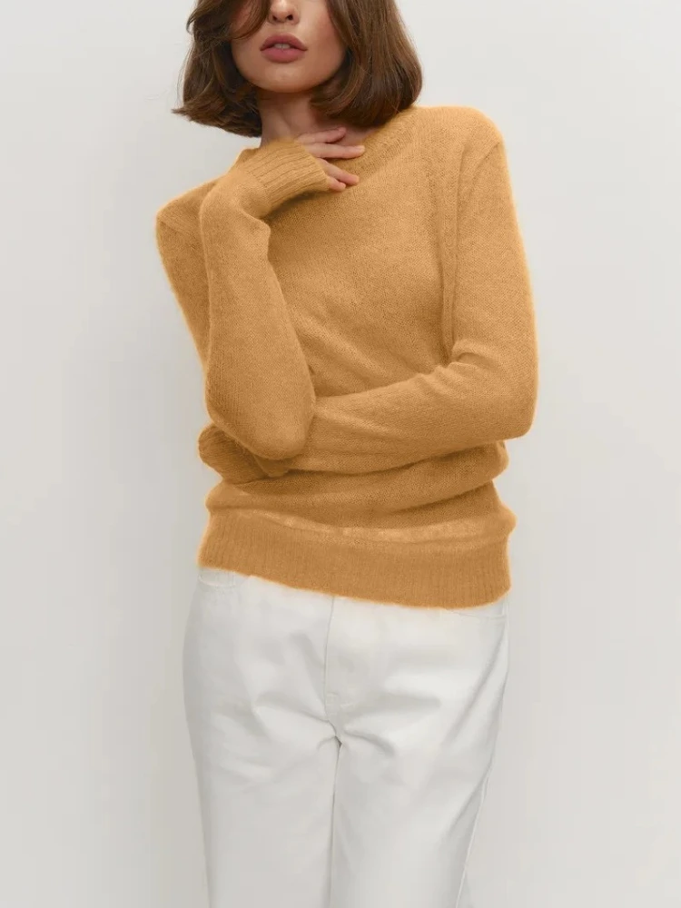 เสื้อไหมพรมคอเต่าแบบใหม่สำหรับฤดูใบไม้ร่วงและฤดูหนาว เสื้อสเวตเตอร์หรูหราสำหรับผู้หญิง เสื้อถักลำลอง เสื้อแขนยาวเนื้อนุ่ม เสื้อผ้าผู้หญิง