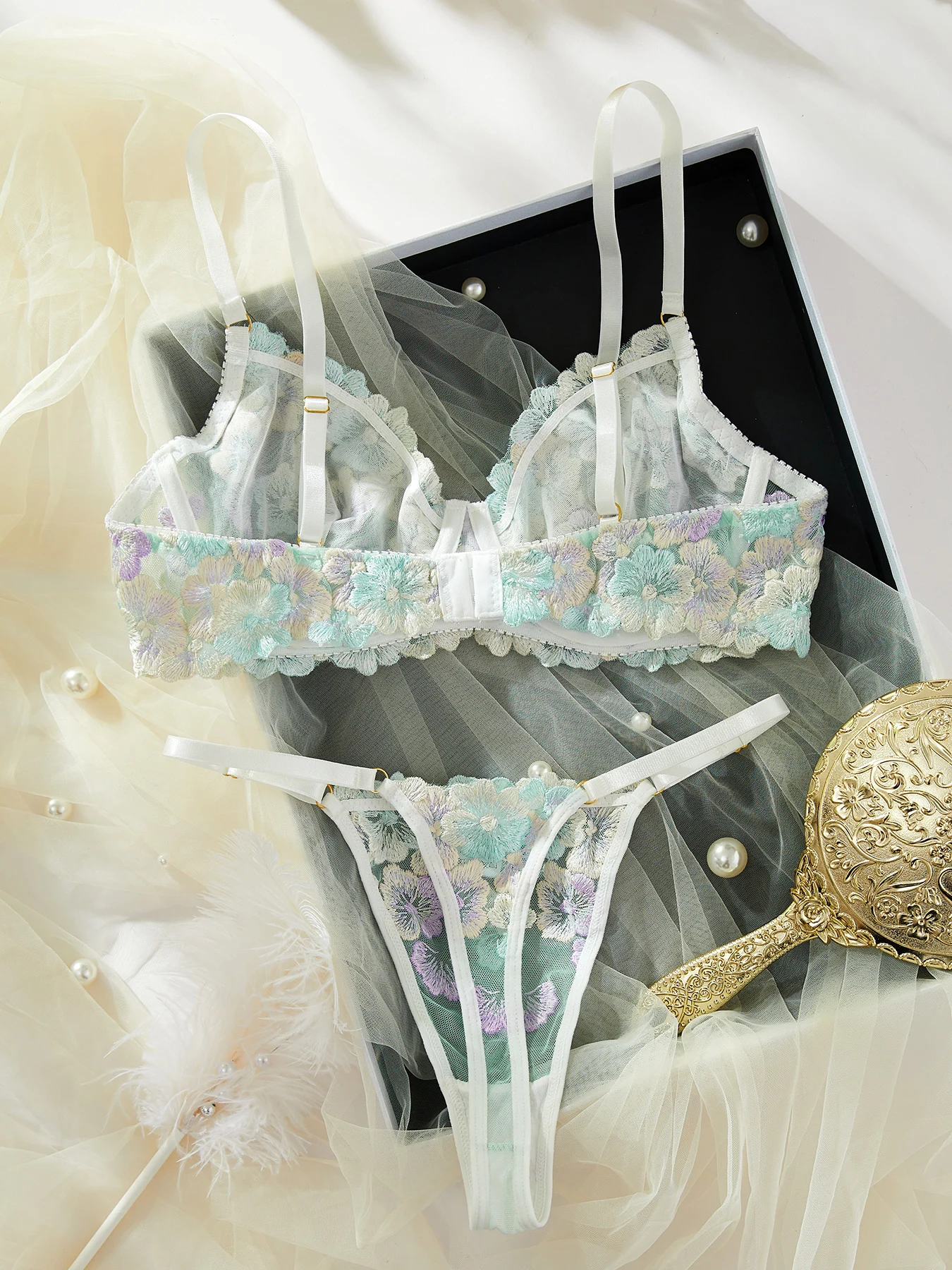 Ellolace Fancy Lingerie Sexy Delicate Underwear Lace Embroidery Bilizna Set Fairy Intim Goods Onlyfans Kit Beautiful Brief Sets