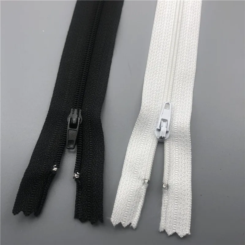 

No.3 Nylon Zipper 8cm Closed End for Western Pants Self-Loing Tailored Head Clothing Door Zipper Bag Zipper Cotton Jaet