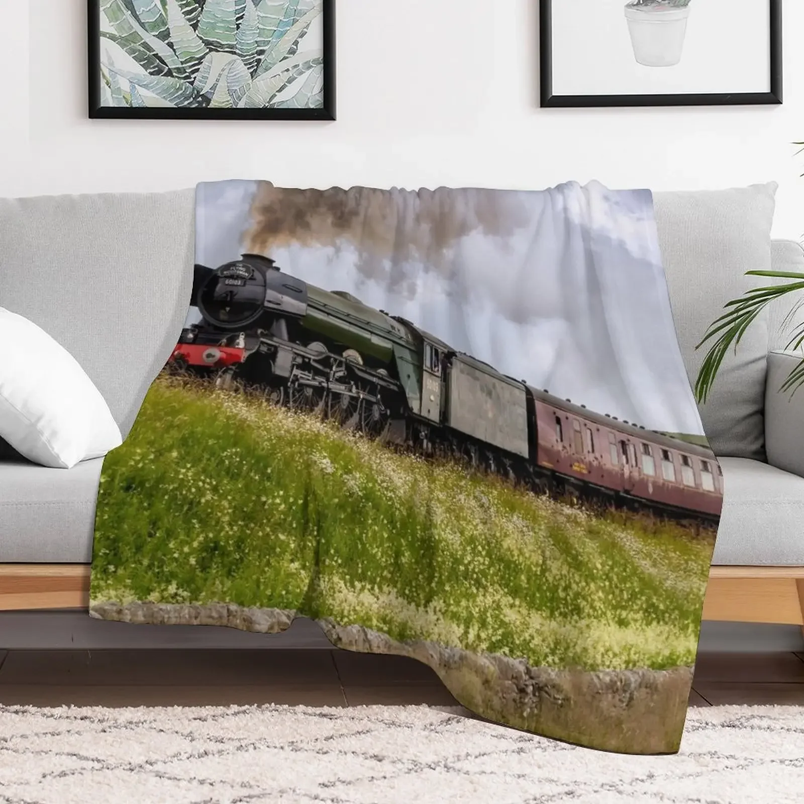 The Flying Scotsman in Yorkshire Throw Blanket Winter beds Sofa Throw Comforter manga Blankets