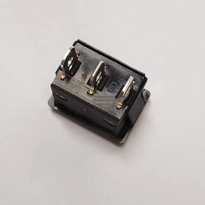 Original Taiwan R19A double reset 3pin boat switch Length width 15*21mm opening 13*19mm 6A250V T85/55 UL VDE CQC certification