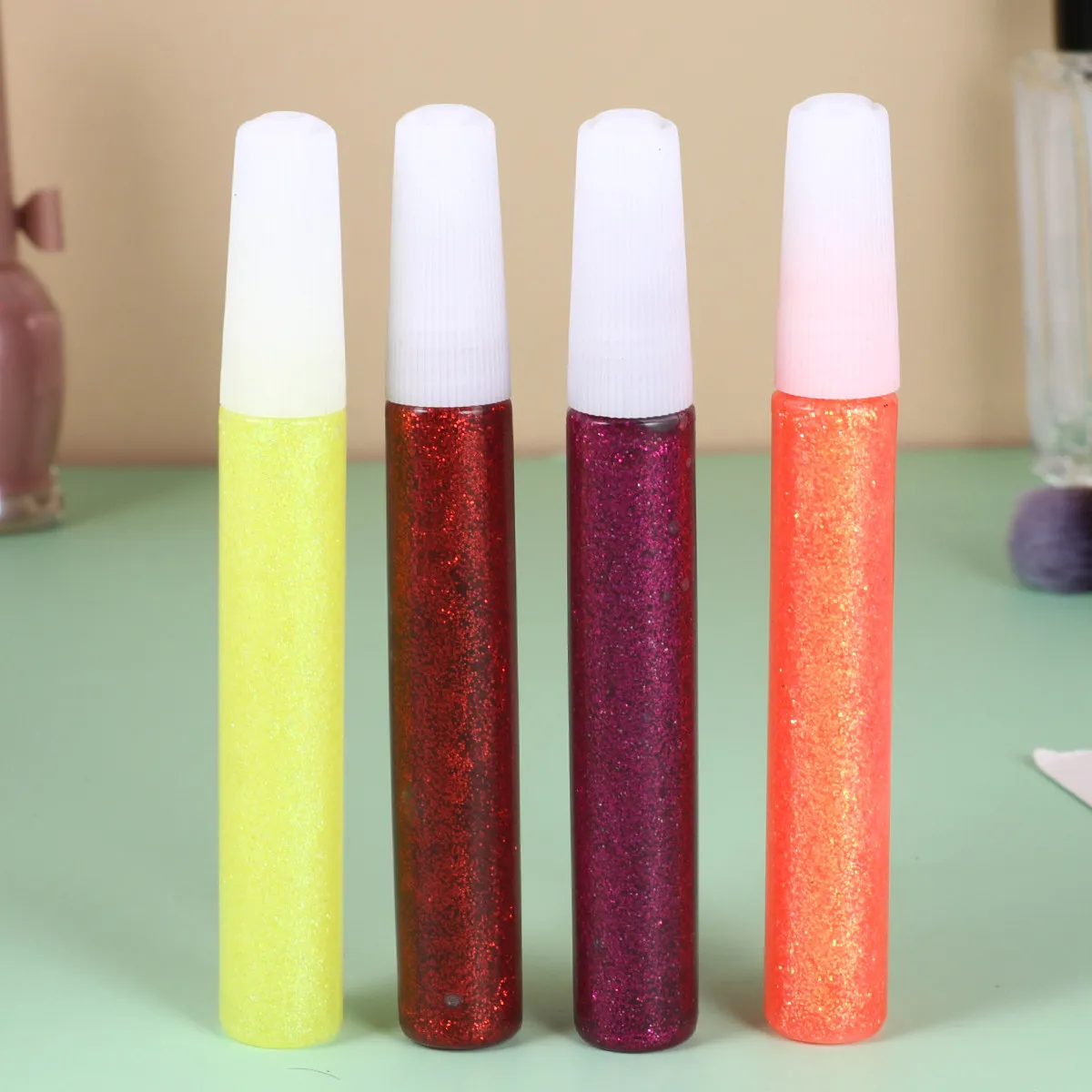5Sets Flicker Glue Pen Glitter Powder Glue Pen Mixed Colors High Thermal Stability Fast Drying for School Projects DIY Repairs