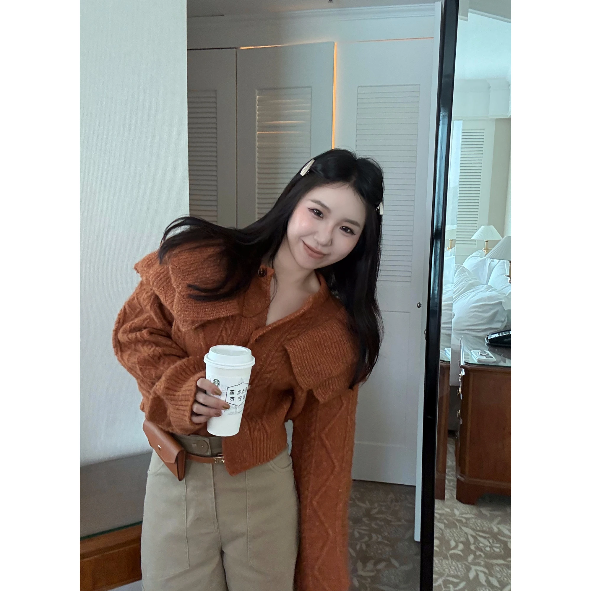 

Scout Vintage Warm Orange Thiened Oversized Women's Sweater Cardigan Le ape Design Regular Length Winter Wool Blend