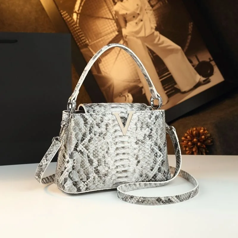 

Vintage Minimalist Diaper Bag For Women Elegant Crossbody Bag Luxury Designer Tote Leather Elegant And Fashionable Tote