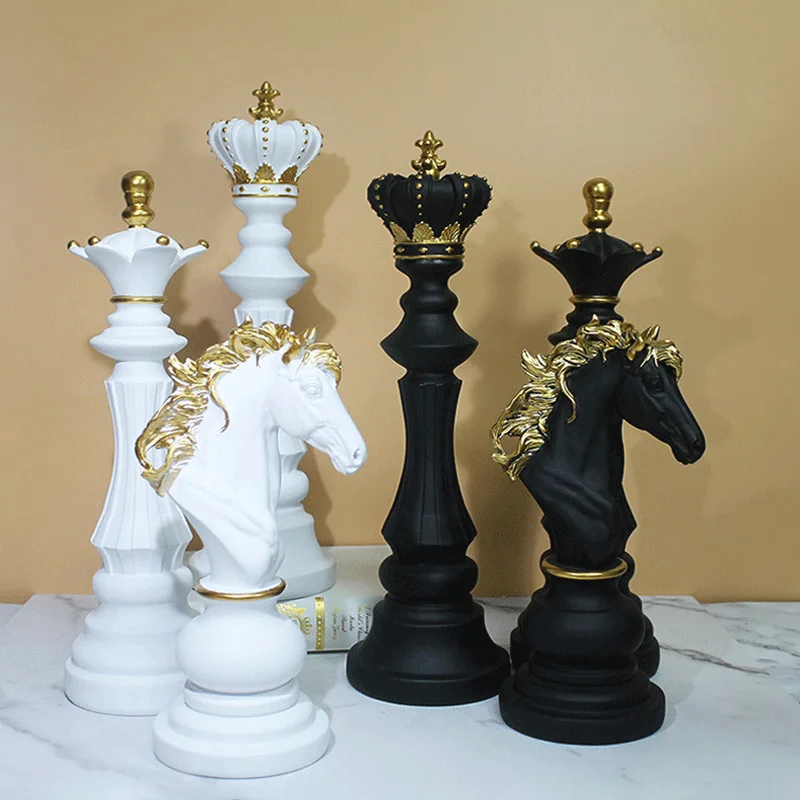 Europe Home Interior Decoration Chess Ornaments Animal Resin Figurines Miniatures Warhorse Queen Tv Stand  Table Decor New 2024