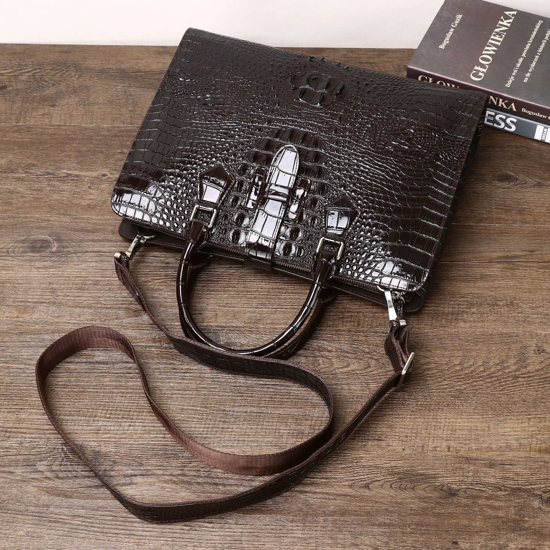 2026 New Men Laptop Bags Cow Genuine Leather Men's Briefcase Brand Crocodile Pattern Travel Messenger Computer Bag