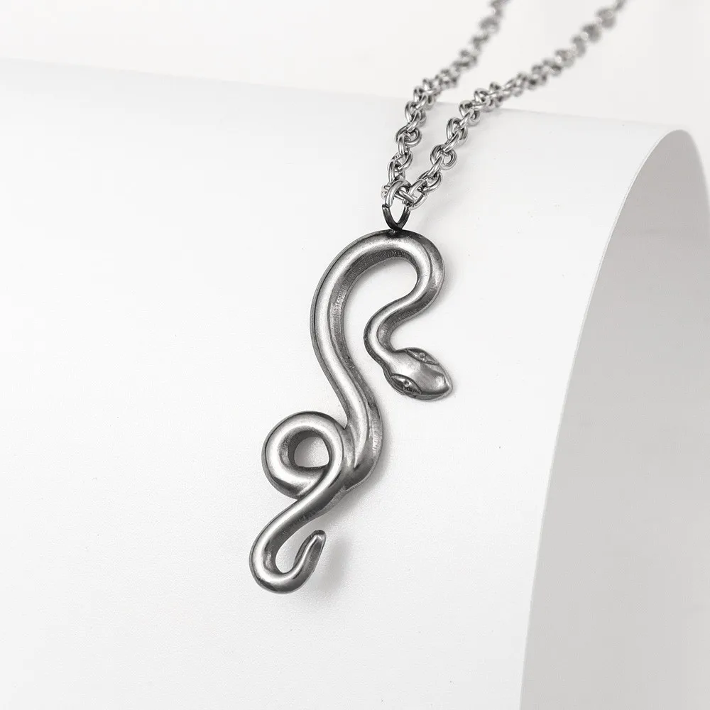 

Trend Animal Snake Pendant Necklace Glamour Women Necklace New Fashion Hip Hop Punk Jewelry Accessory Gift Wholesale