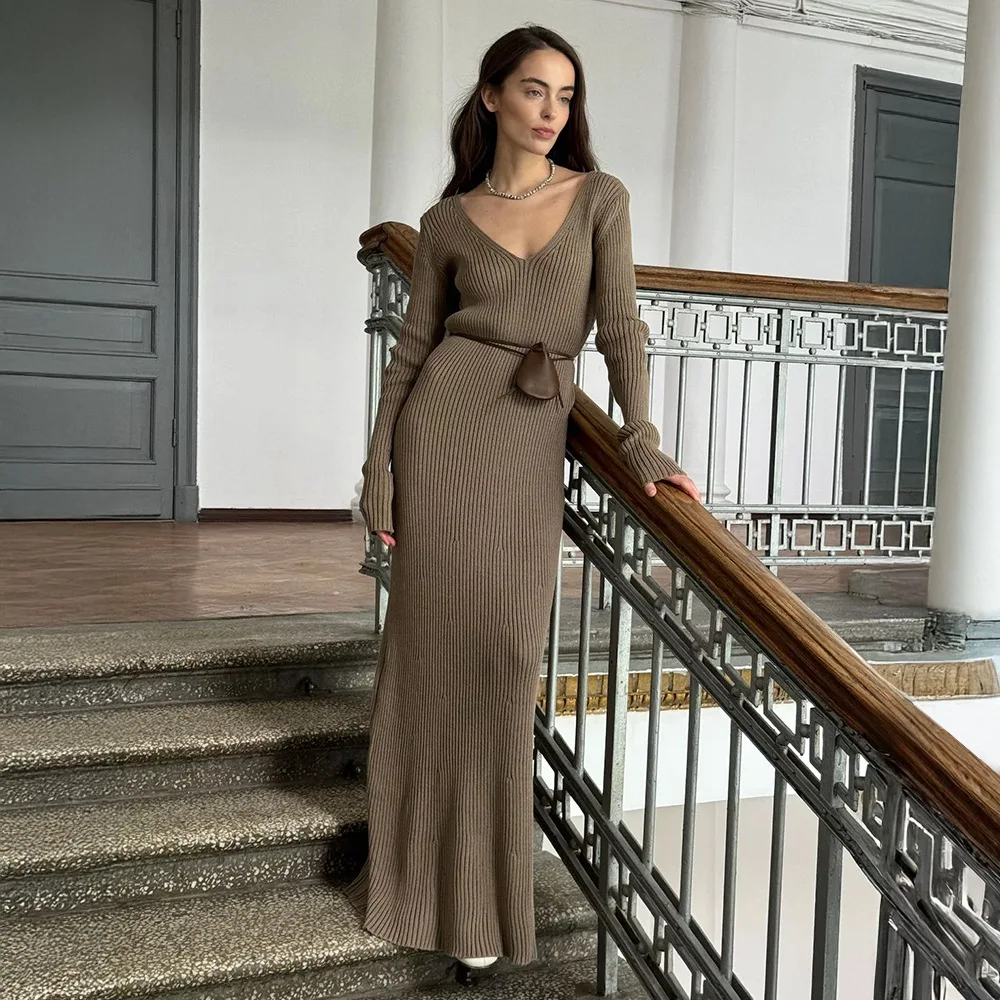 

Winter Warm Women's Knitted Dress Elegant V Neck Thick A-line Dress Brown Long Sleeve Vintage Midi Casual Dresses for Women