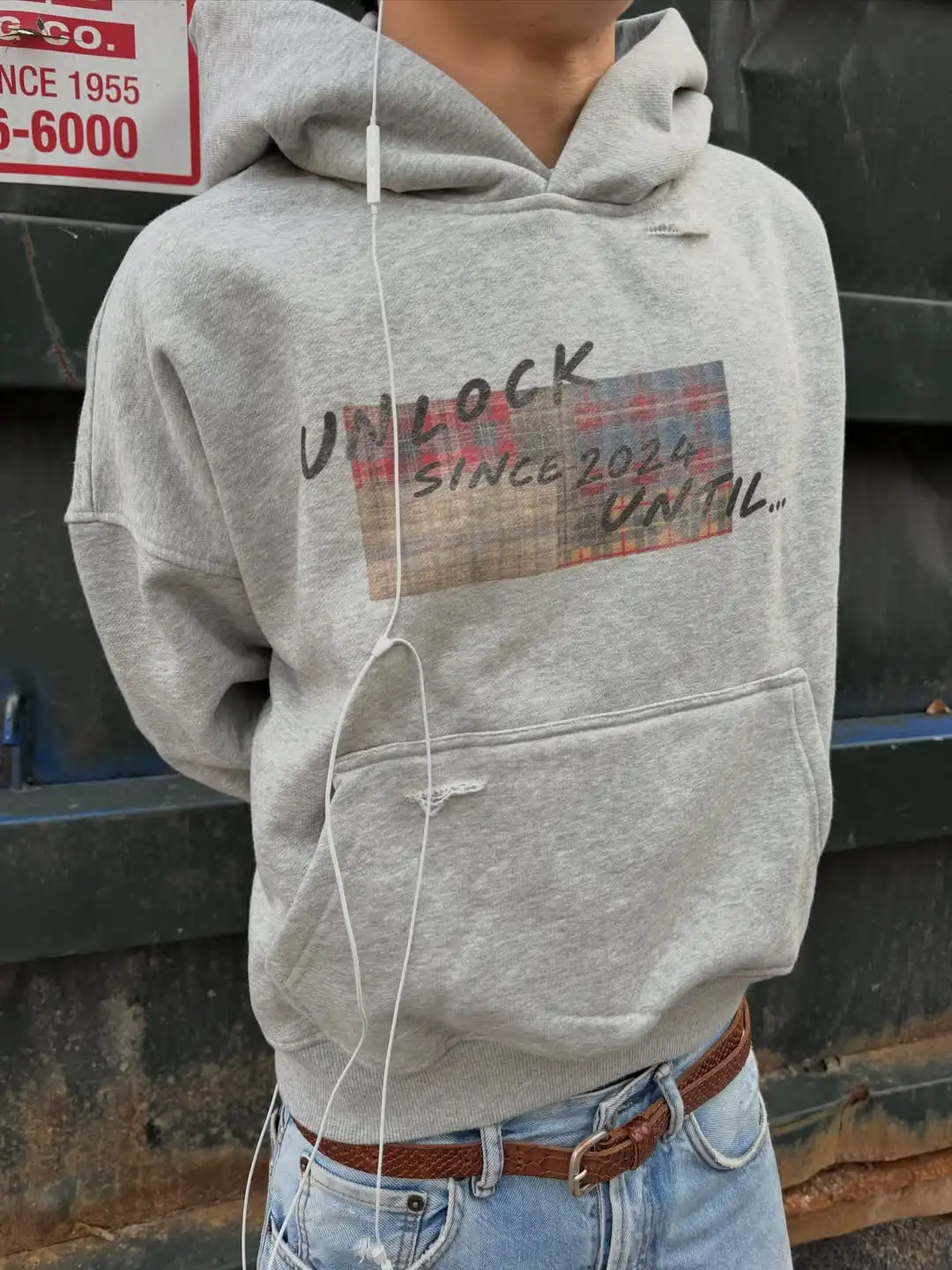 American Vintage Plaid Letter Print Hoodie Women Heather Gray Distressed Ripped Loose Pullover Sweatshirt