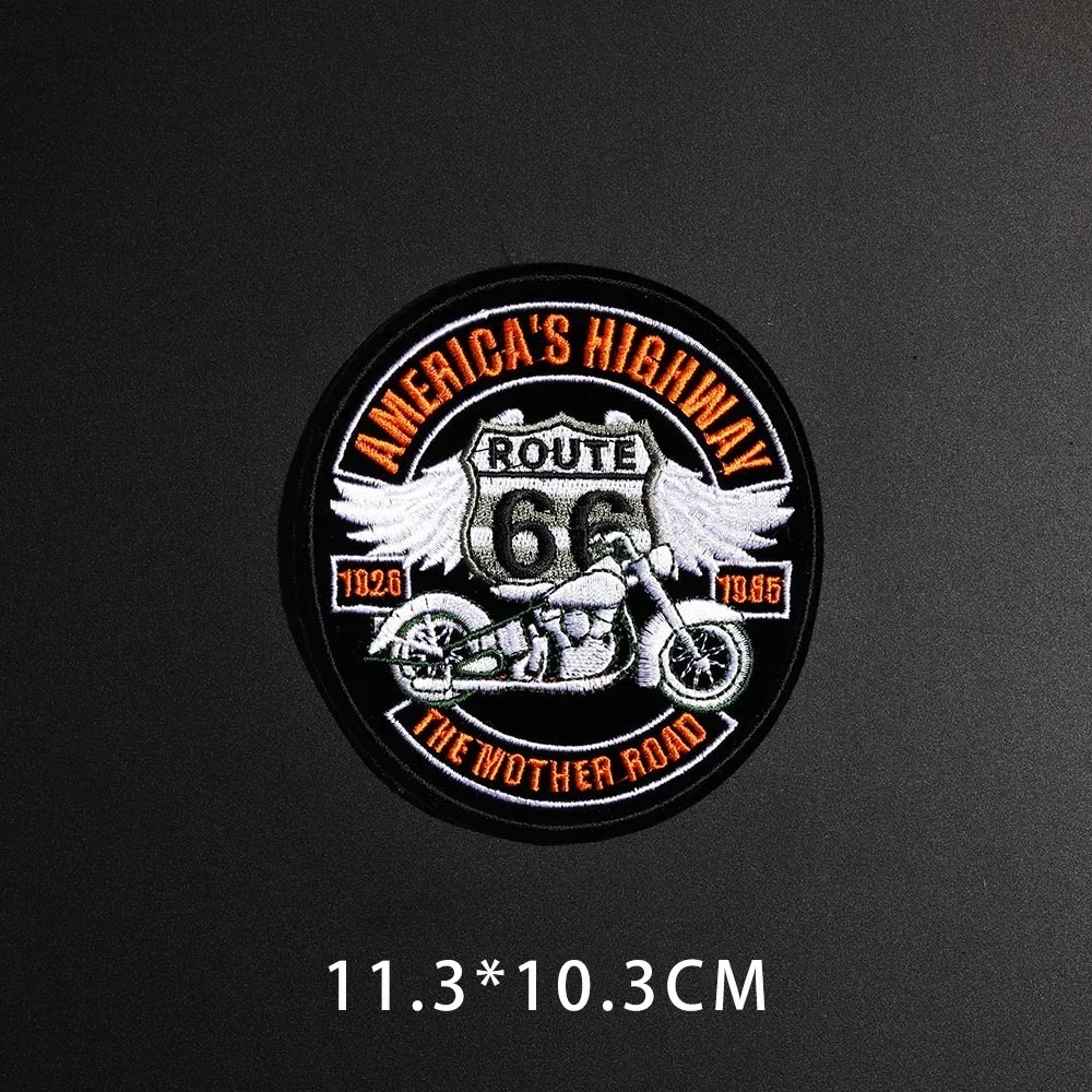 (Size:11.3X10.3cm)Punk Ride Skull Embroidery Patches for Clothing Iron on Clothes Biker Motorcycle Applique Badge Stripe Sticker