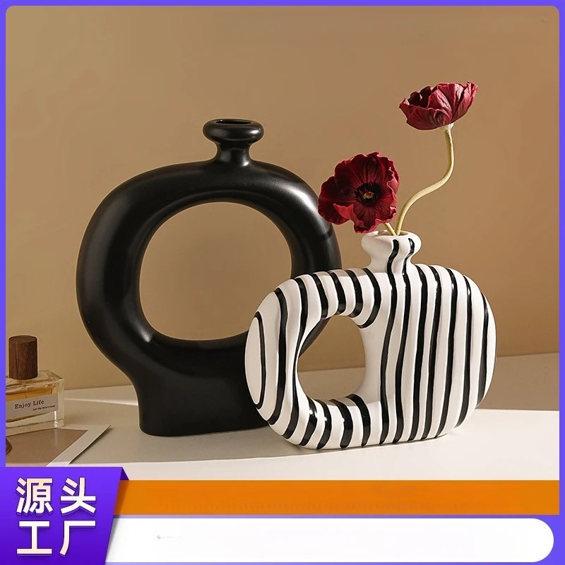 Jingdezhen antique black and white striped vase high-end ornament living room wine cabinet porch TV cabinet ceramic flower ware