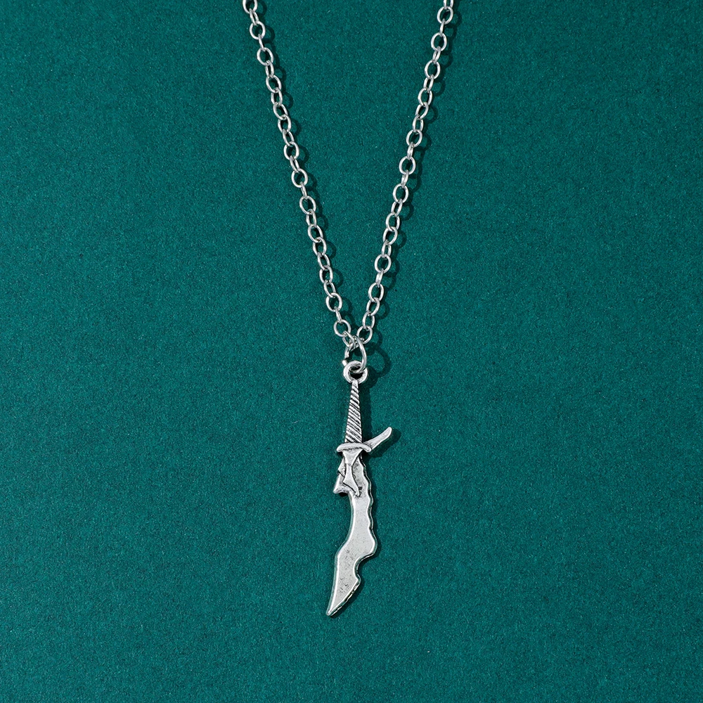 Solo Leveling Anime Short Blade Pendant Necklace Cosplay Jewelry Gift for Sung Jin-woo Yoo Jin-ho Fans