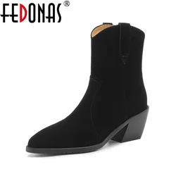 FEDONAS oryginalne skórzane zamszowe botki ze szpiczastym noskiem damskie Chelsea Boots zachodnie buty kowbojskie krótkie buty kobieta