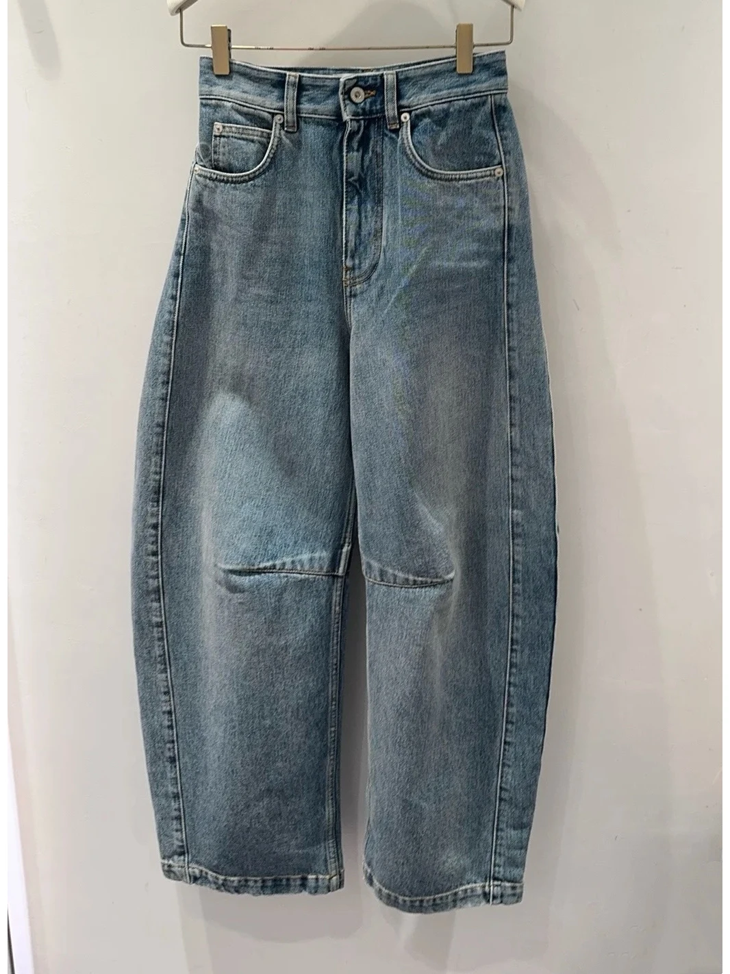 

Джинсы TAKA: хит продаж, широкие штанины, свободный крой, высокая талия, хлопок, стрейч, машинная вышивка, на каждый день