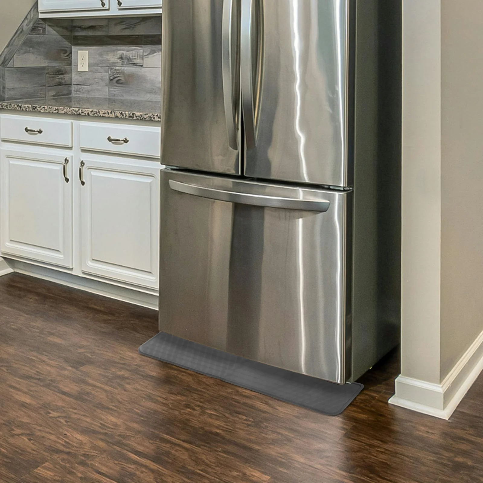 

Refrigerator Drip Catcher Tray Black Silicone Floor Protector Spill Guard Fridge Mat Water Tray Kitchen Splash Mat