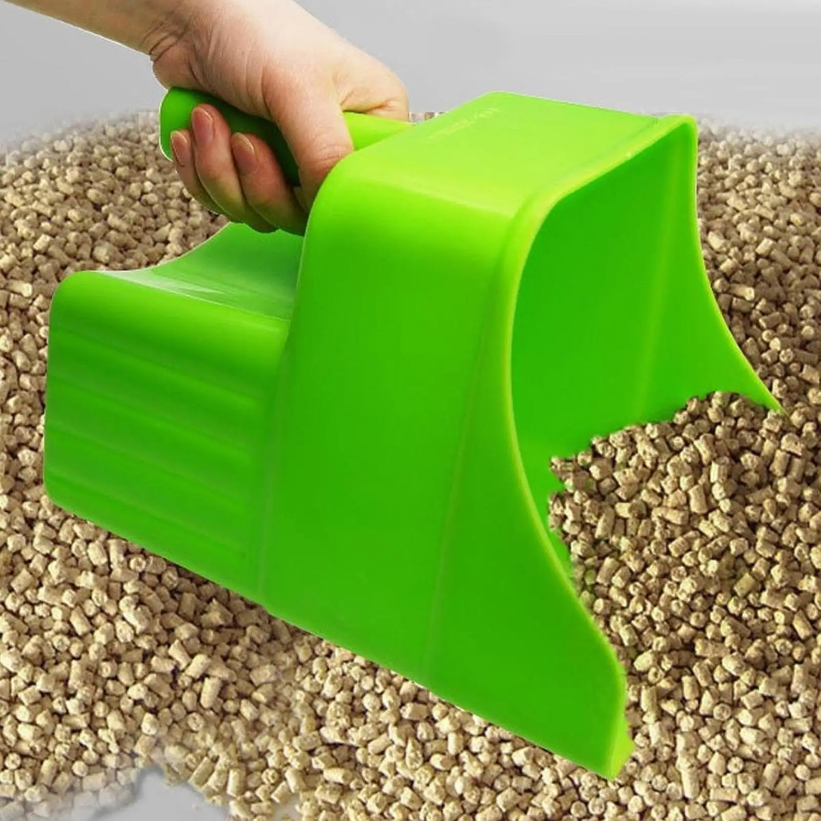 Feed Scoop Pet Feeding Server Ergonomic Non-Slip Feed Scoop For Sheep Cattle Horse Livestock Poultry Feeding Backyard Gardening