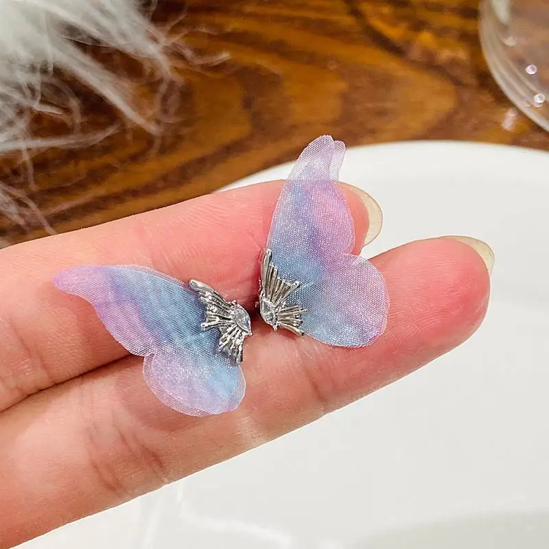 Exquisite Blue Tulle Butterfly Clip Earrings for Women No Piercing Bowknot Zircon Ear Bone Earrings Fashion Jewelry Party Gifts