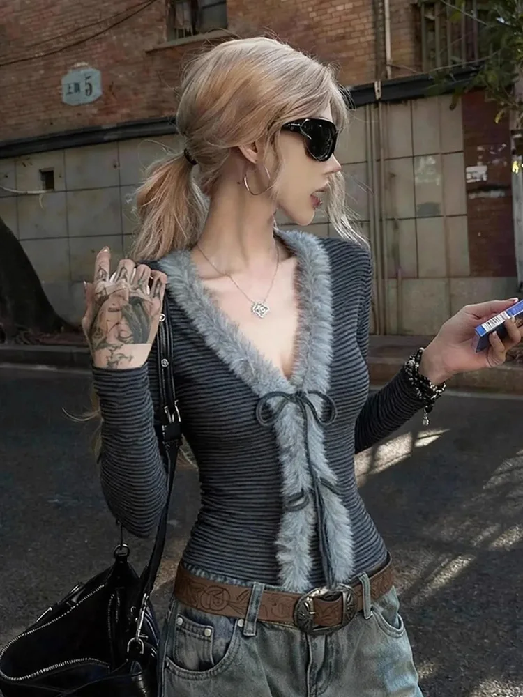 

Streetwear Y2K Striped T Shirt Women Slim Long Sleeve Sexy Cropped Tees American Harajuku Vintage Hip Hop Gothic V Neck Tops New