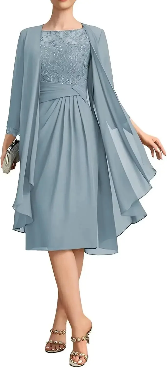QMANSHA Maßgeschneidertes staubblaues Spitzen-Chiffon-Abendkleid in Knielänge für die Brautmutter mit geraffter Taille – Detail 12