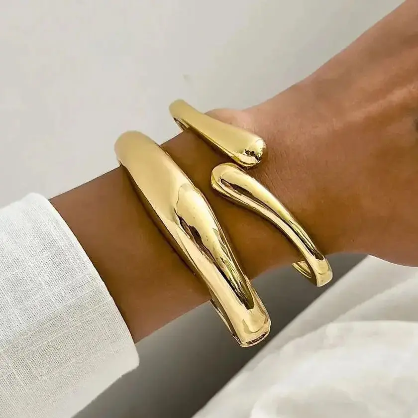 

SHIXIN Glossy Irregular Waterdrop Open Bangle Bracelet for Women Minimalist Smooth Surface Stackable Spring Bangle Charm Jewelry