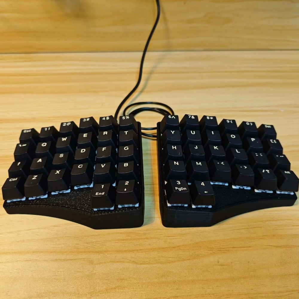 Dolphin52 Split Keyboard 52keys Wired Tilt Angle Ergonomic Mechanical Keyboard QMK Vial Office Game E-sports Keyboard MX Switch