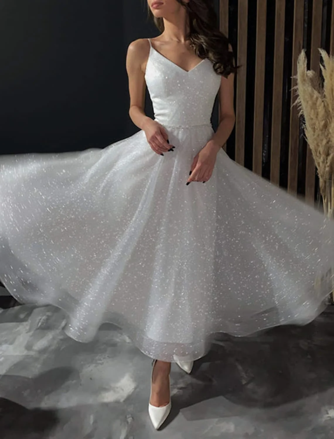 

Sexy White Evening Party Dress 2023 V-neck Sleeveless Spaghetti Strap Sequined Prom Formal Gown Robe De Soirée