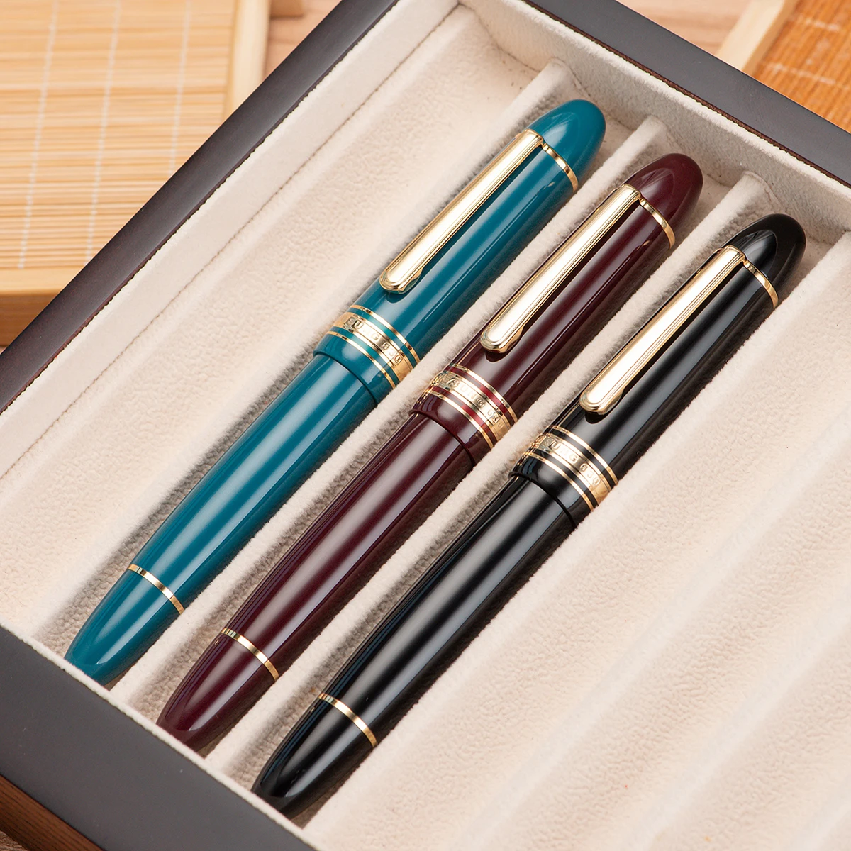 Yongsheng 630 Piston Filling Fountain Pen Resin Fine Nib with Golden Clip Smooth Writing Office Gift Pen