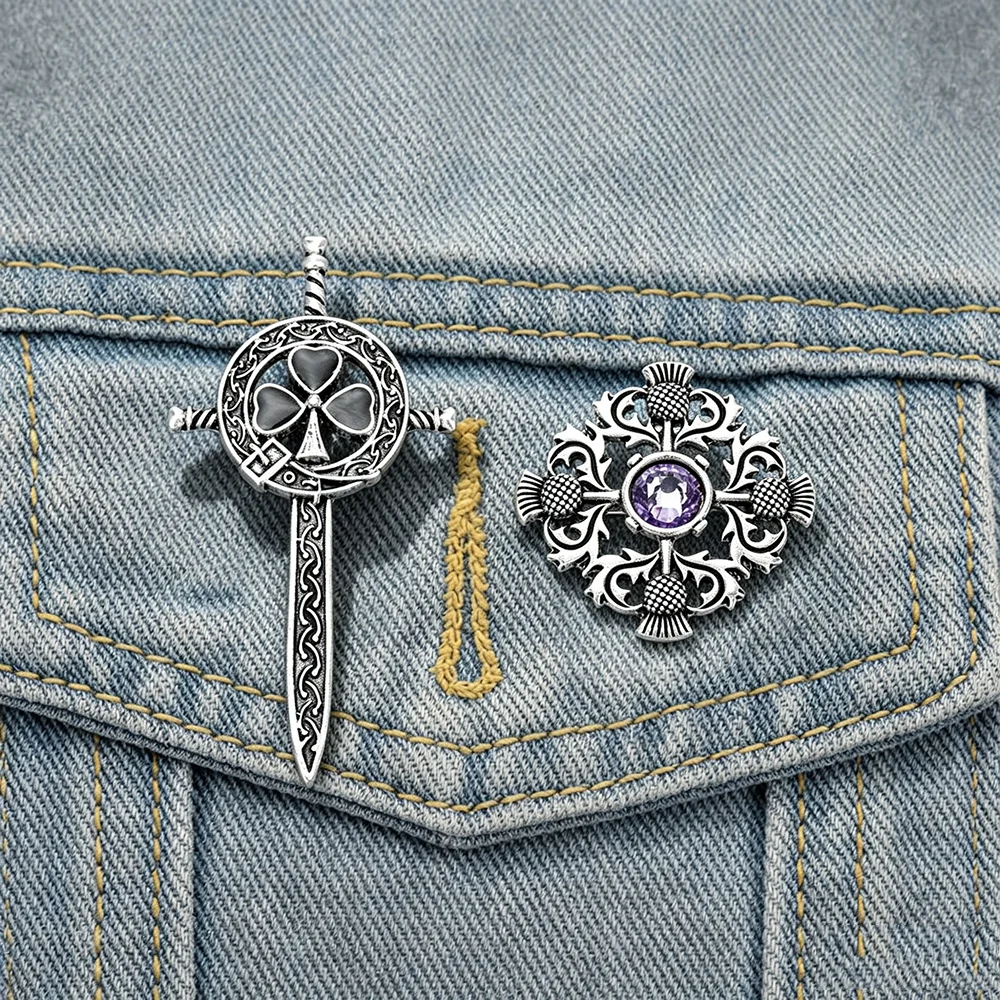 2pcs/set Viking Outlander Brooches Scotland National Flower Thistle Scottish Irish Lapel Pin Hollow Button Unisex Clothes Gifts