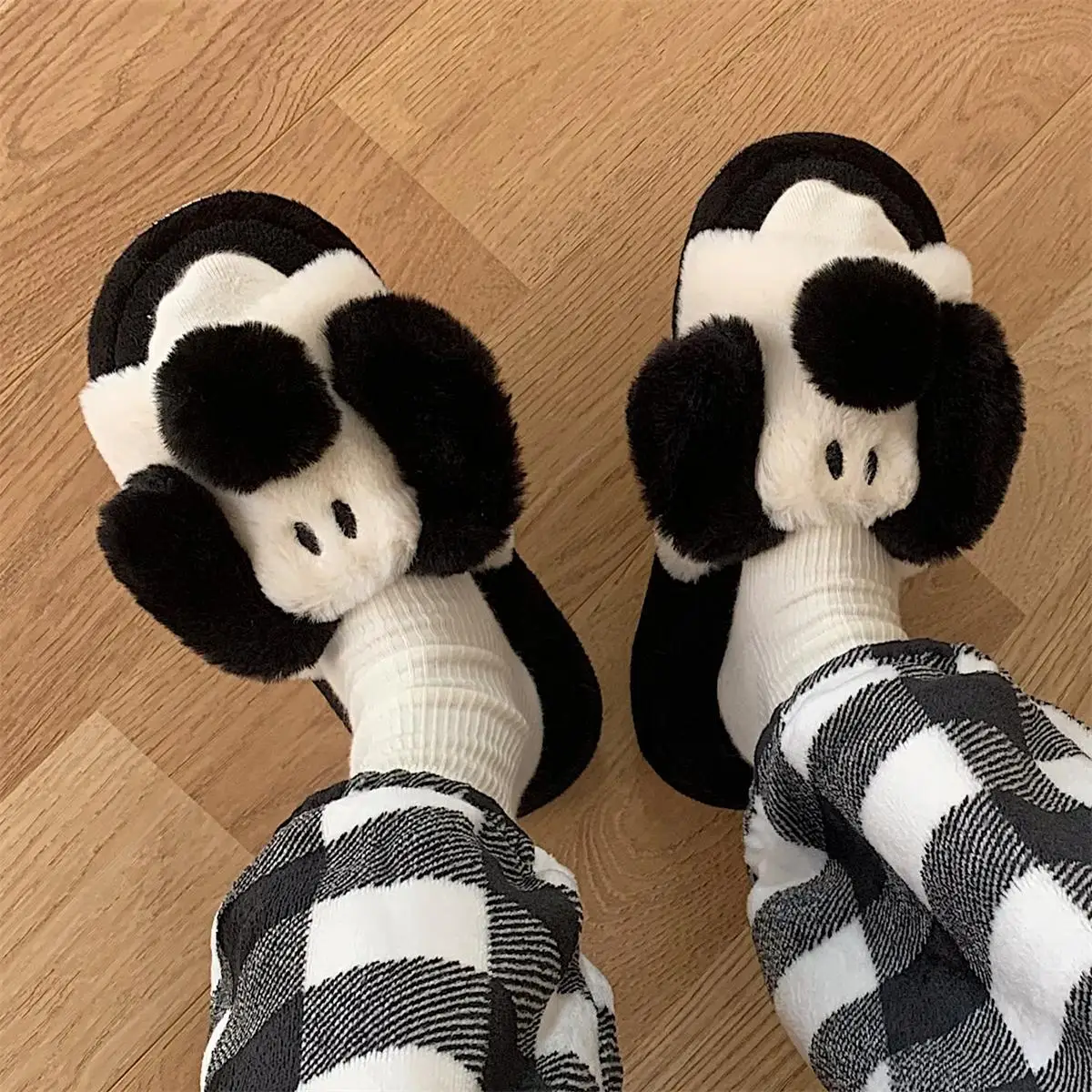 

Fuzzy Animal Puppy Slippers for Women Men 2023 New Autumn Winter Breathable Plush Home Shoes Women's Flat Flop flops Black White