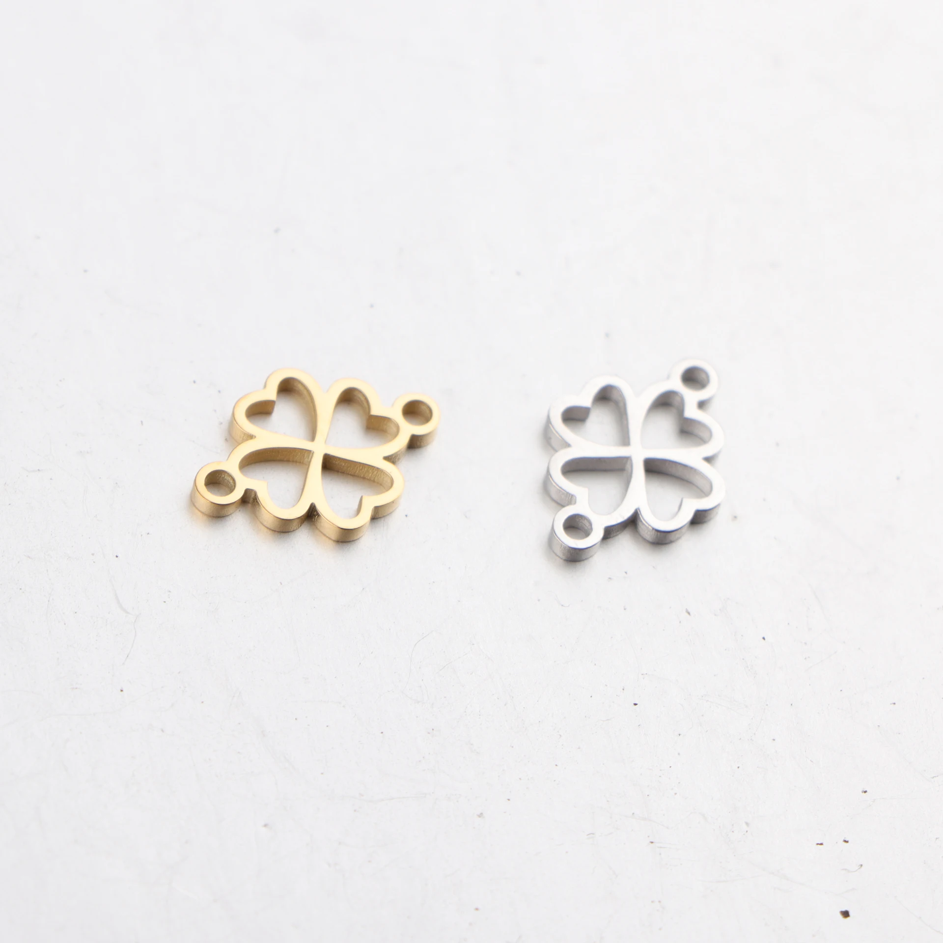 5pcs/lot 8.5*12.5mm Stainless Steel Leaf Clover Charm Mirror Polished Lucky Flower Connector Pendant for DIY Jewelry Making