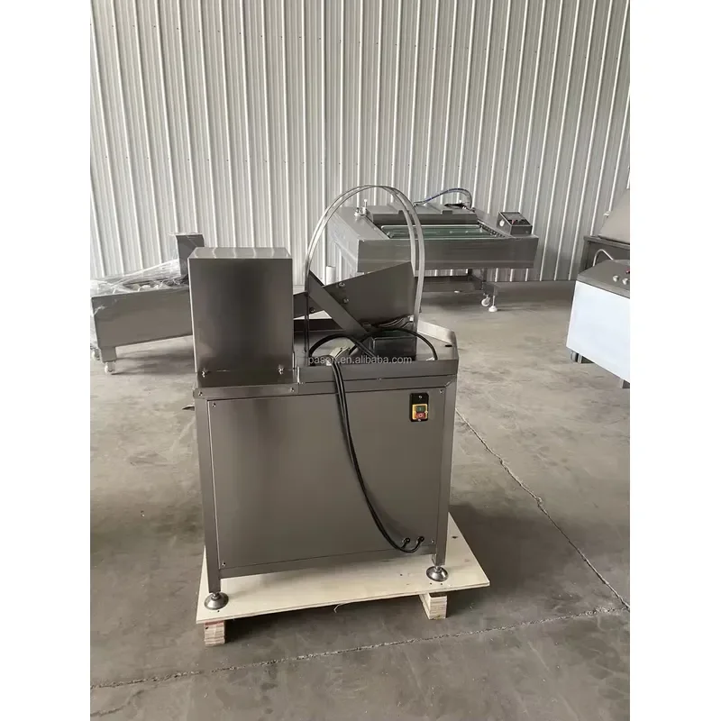 Safe and Simple Coconut Opening Machine Coconut Cutting Equipment Commercial Power Tools Open Coconuts.