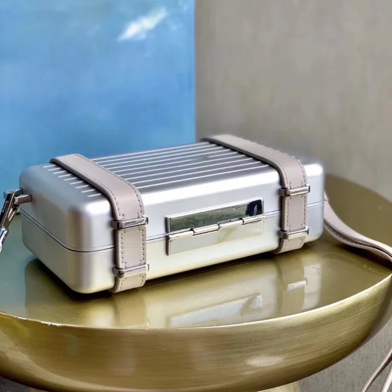 Tas Tangan Serbaguna Modis Portabel Mewah Ringan Rasa Kelas Atas Multi-kompartemen Penyimpanan Kosmetik Ukuran Kecil Tebal