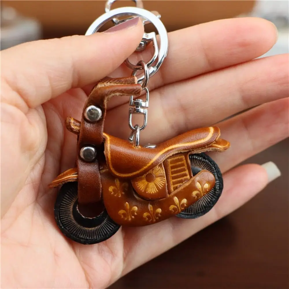 Retro Cowhide Motorcycle Keychain Mini Cowhide Motorcycle Pendant Delicate Creative Personality Simulation Motorcycle Keyring